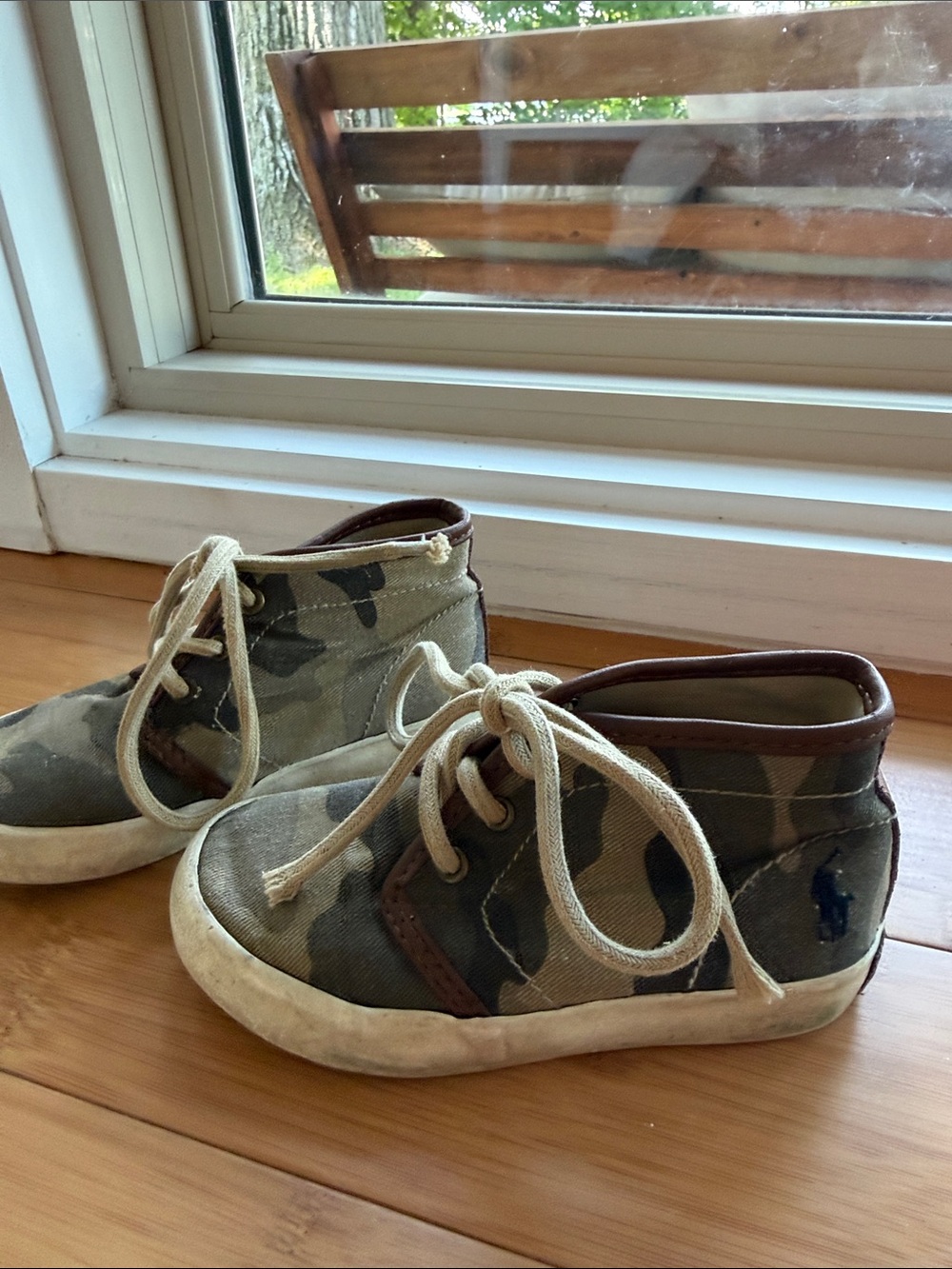 Ralph Lauren Kids Camo High-Top Sneakers with Brown Trim